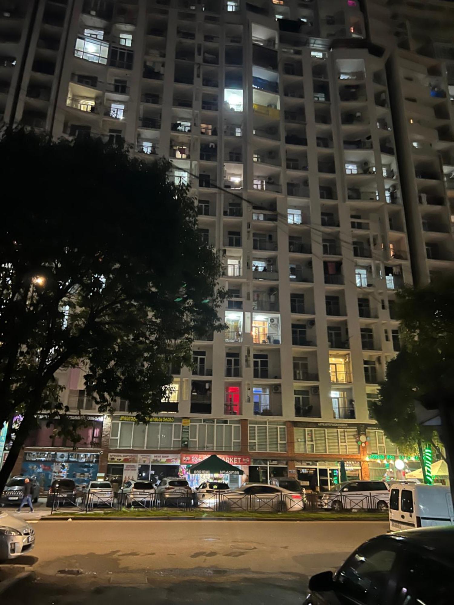 Hotel Paris Батуми Экстерьер фото